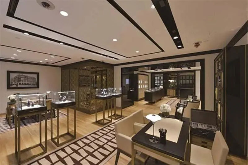 江苏宝玑手表维修：恢复典雅从容的品味