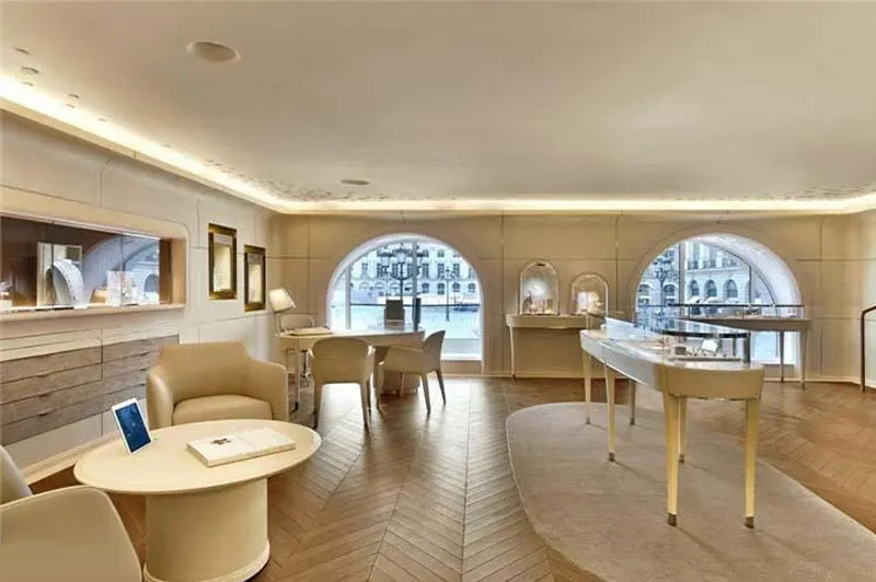 江苏宝玑手表维修：呵护年代沉淀的华贵典范